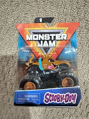 Lot #53 (1 of 4)