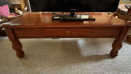 Coffee Table (1 of 6)