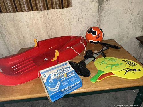 Outdoor Sports Items.   B (1 of 9)