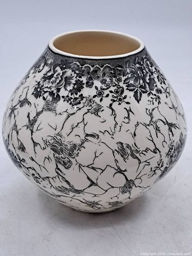 Lot #28 (1 of 6)