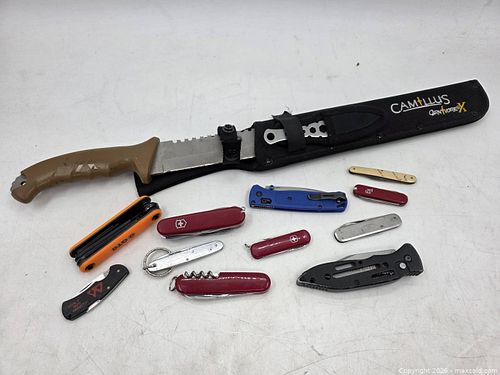 Assorted Sharp Edge Collectibles (1 of 5)