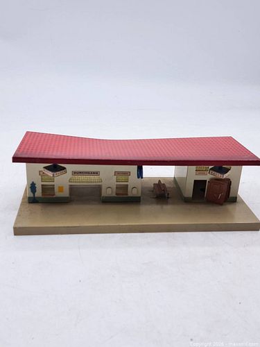 Lot #46 (1 of 8)