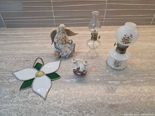 Small trinkets (1 of 5)