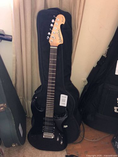 Washburn Guitar (1 of 12)