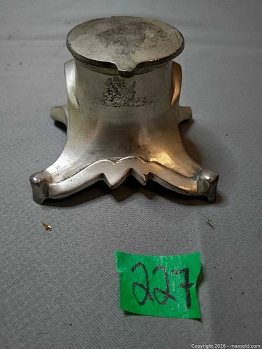 Lot #227 (1 of 4)