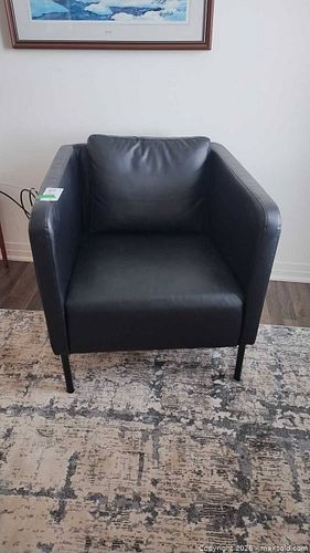 Lot #27 (1 of 8)
