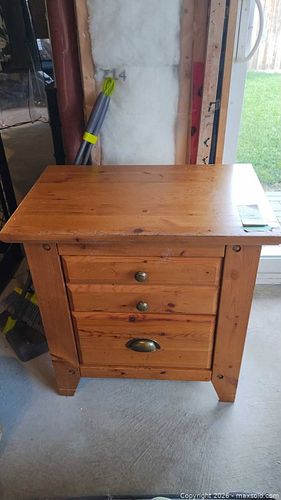 Lot #197 (1 of 7)