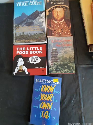 Lot #48 (1 of 8)