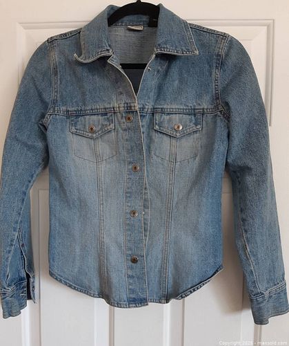 JEAN SHIRT JACKET, SIZE SMALL, TAG: THE ORIGINAL ARIZONA, JEAN COMANY (1 of 13)
