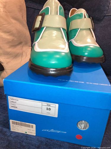 Lot #4 (1 of 13)