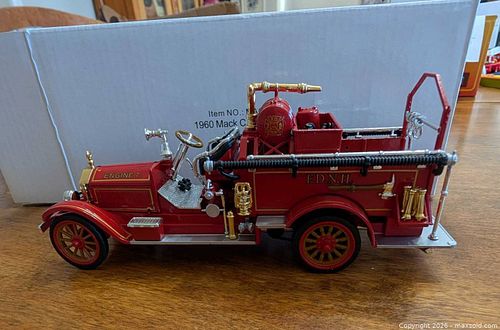 Lot #156 (1 of 3)