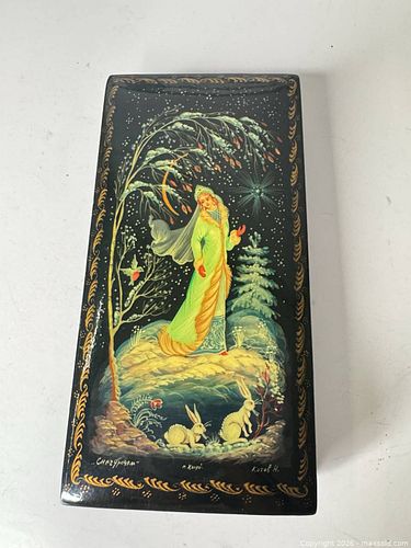 Russian Lacquer Papier-Mâché Box Snow Maiden Winter Scene (1 of 6)