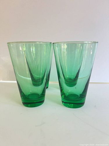 Lot #2061 (1 of 4)