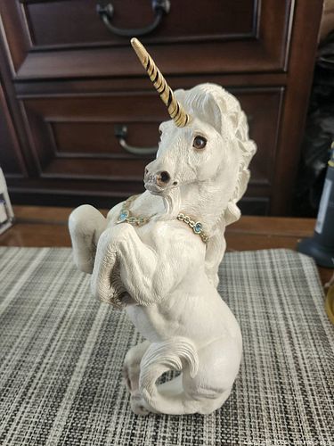 Collectible Windstone Editions Unicorn Figurine, Signed Peña '89, Swarovski stones (1 of 5)
