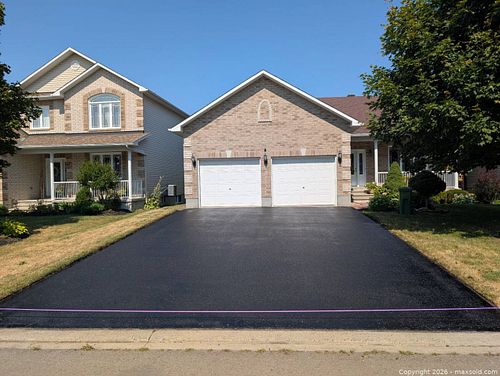4 car Driveway Sealing No cracks included from Maintenance Magicians (1 of 5)