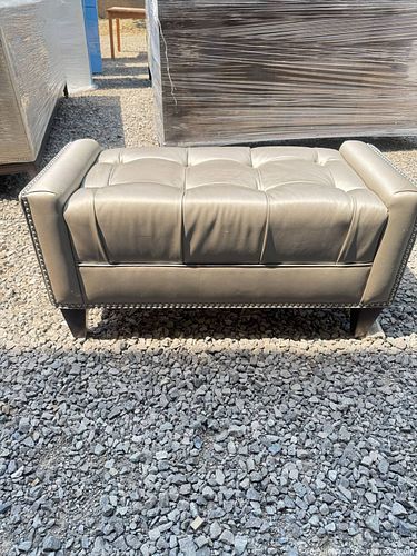 Lot #30 (1 of 7)