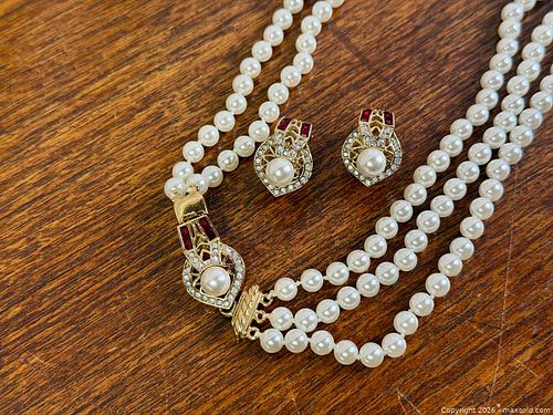Butler Faux Pearl Necklace/Earrings With Individually Knotted Pearls & Crystal, Pearl & Red Glass Clasp – Signed (1 of 9)