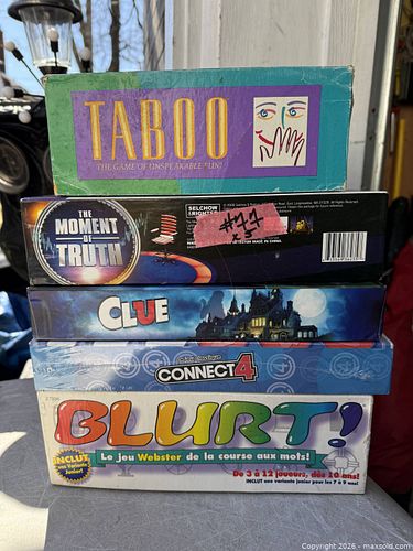 A LOT OF 5 BOARD GAMES. (1 of 1)
