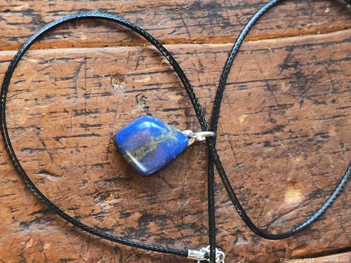 Blue Lapis Lazuli Gemstone Necklace (1 of 3)