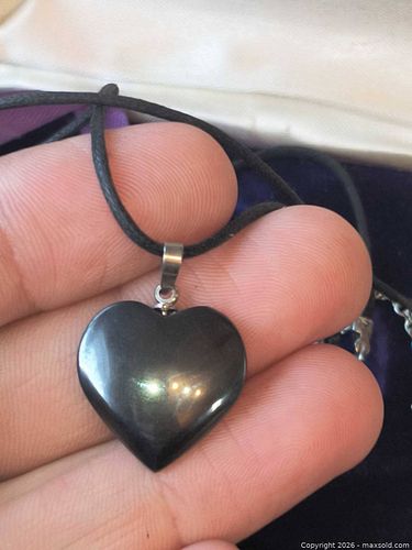 Hemitite Heart Pendant Necklace  (1 of 4)