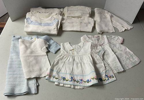 1950s-60s infant clothing (1 of 8)