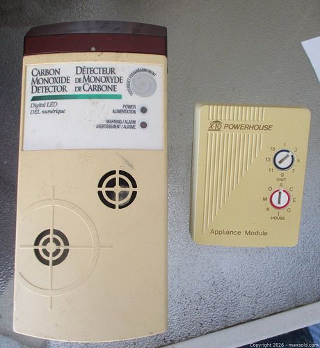 CARBON MONOXIDE DETECTOR & X-10 POWERHOUSE APPLIANCE MODULE (1 of 5)