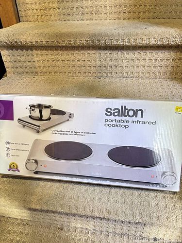 Portable infrared cooktop (1 of 2)