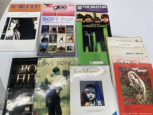 9 piano books: Pop/Rock hits, Glee, Les Miserables. Plus assorted sheet music. (1 of 4)