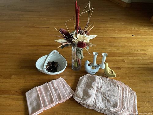 Dining entertainment / table setting combo (1 of 4)