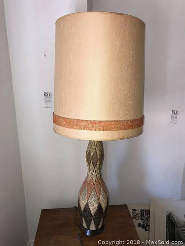 Lot #0631 (1 of 7)