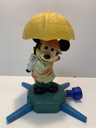 Vintage Disney Mickey Mouse Hose-Attach Garden Sprinkler (1 of 3)