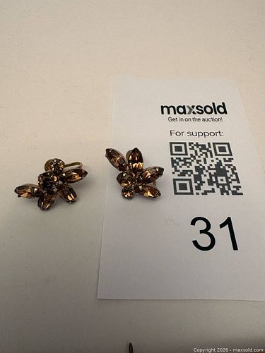 Lot #31 (1 of 5)