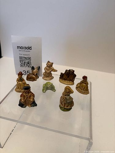 Lot #35 (1 of 5)