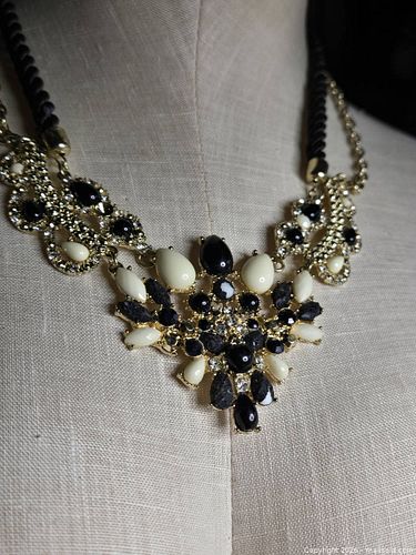 Jewelry.  Black/ Ivory/ Bronze toned bib necklace.   (1 of 4)