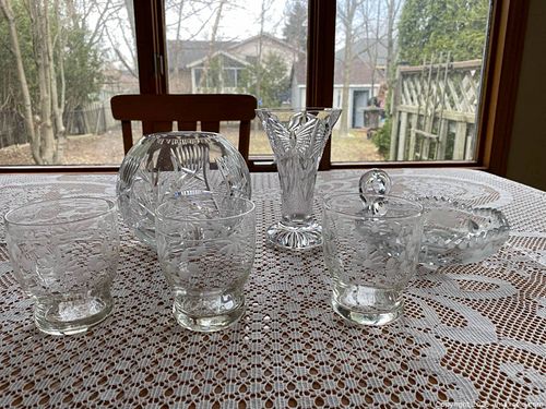 Collection of crystal glassware (1 of 7)