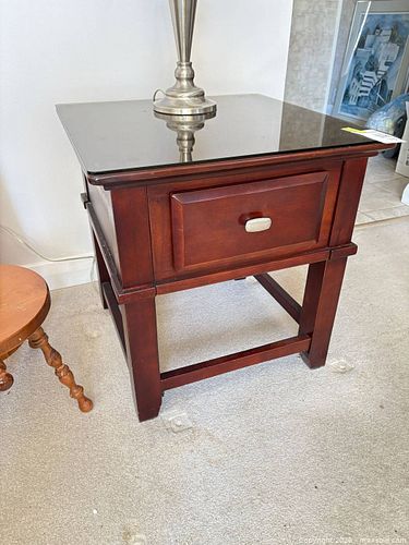 End Table D (1 of 7)