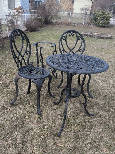 Outdoor Bistro Set B (1 of 11)