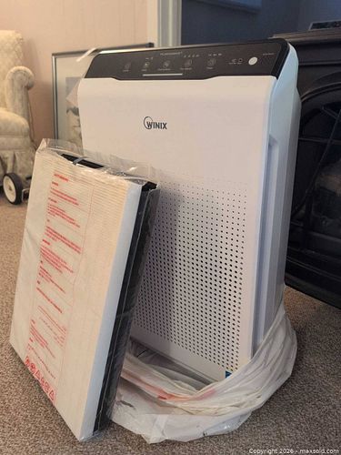 Winix Air Purifier B (1 of 11)