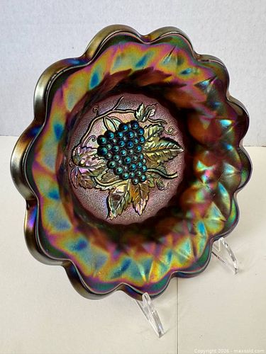 Imperial Heavy Grape Amethyst Carnival Glass Small Berry Bowl (1 of 5)