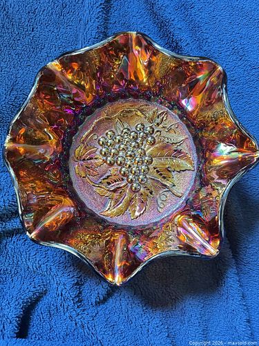 Imperial Heavy Grape Marigold/Amber Carnival Glass Master Berry Bowl #1 (1 of 7)