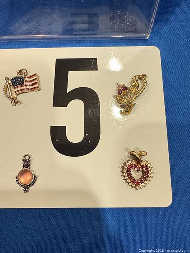 Lot #5 (1 of 9)