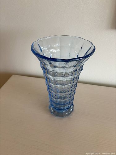Lot #63 (1 of 8)