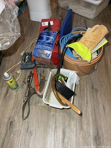 Tools And More B (1 of 15)