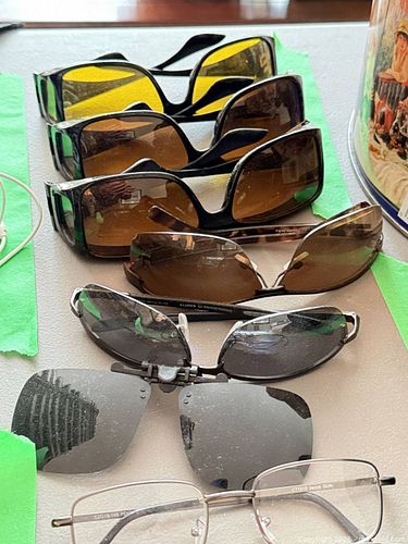 Assorted Eyeglasses, Sunglasses, Small Bag & Wallet Lot (4–7) A (1 of 9)