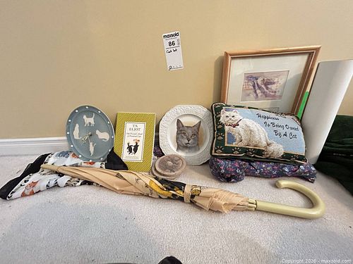 Lot of Cat-Themed Home Decor, Book, Umbrella, Carrier, Coasters B (1 of 13)