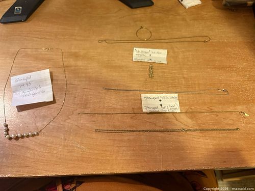 Lot of Necklaces/Pendant— 14K Yellow Gold necklace with graduated pearls & Unmarked Pieces (1 of 14)