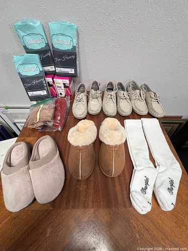 Woman’s Shoes, Slippers, Hosiery (1 of 14)