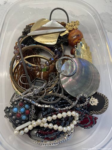 Box lot of Jewelry  (1 of 8)