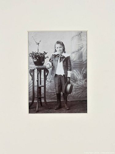 Lot #665 (1 of 5)