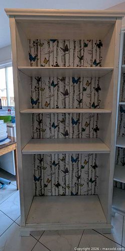 White Painted Wooden  Bookshelf A (1 of 8)